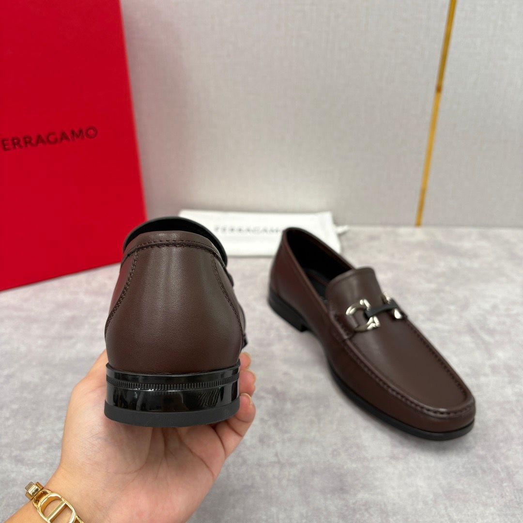 FERRAGAMO _7