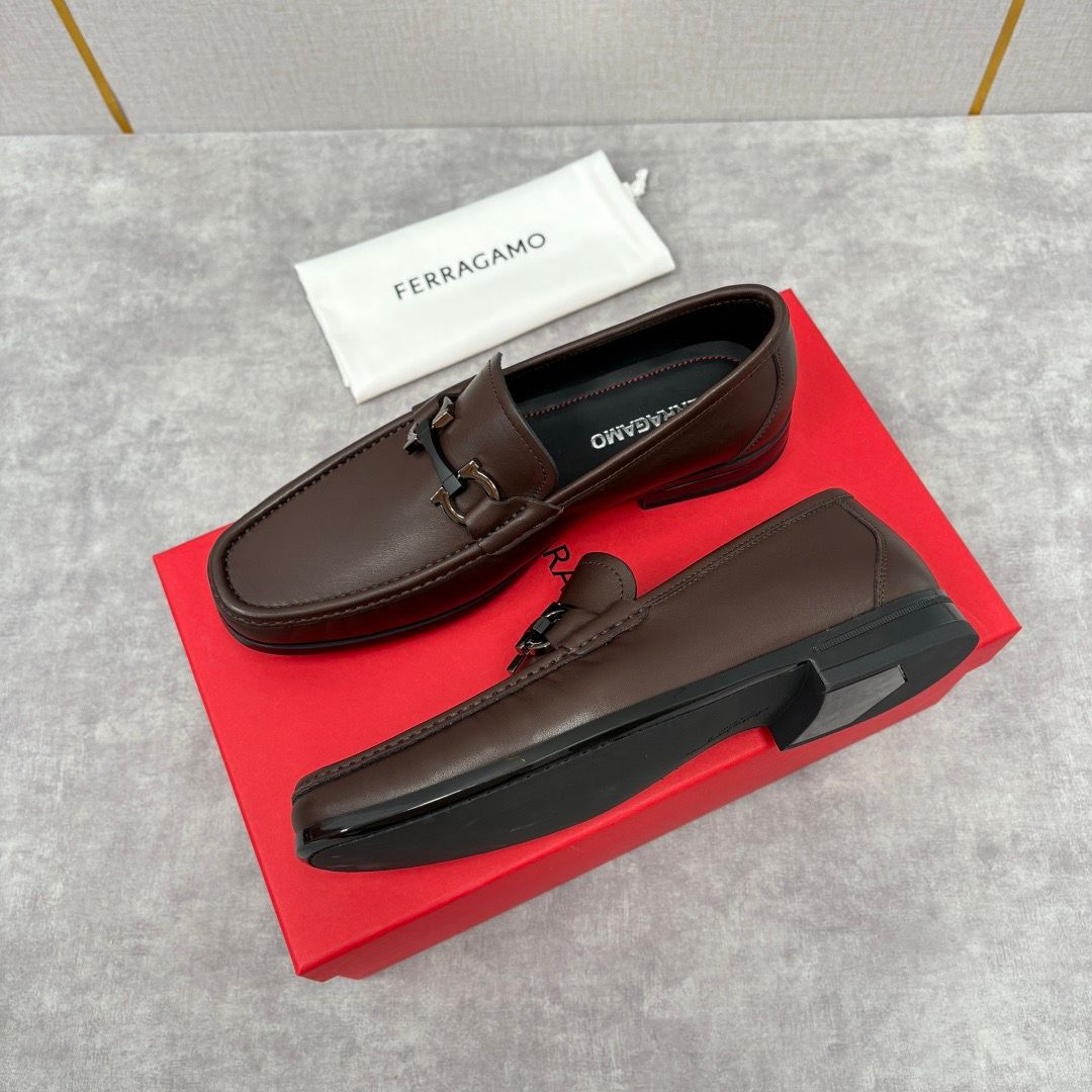 FERRAGAMO _2