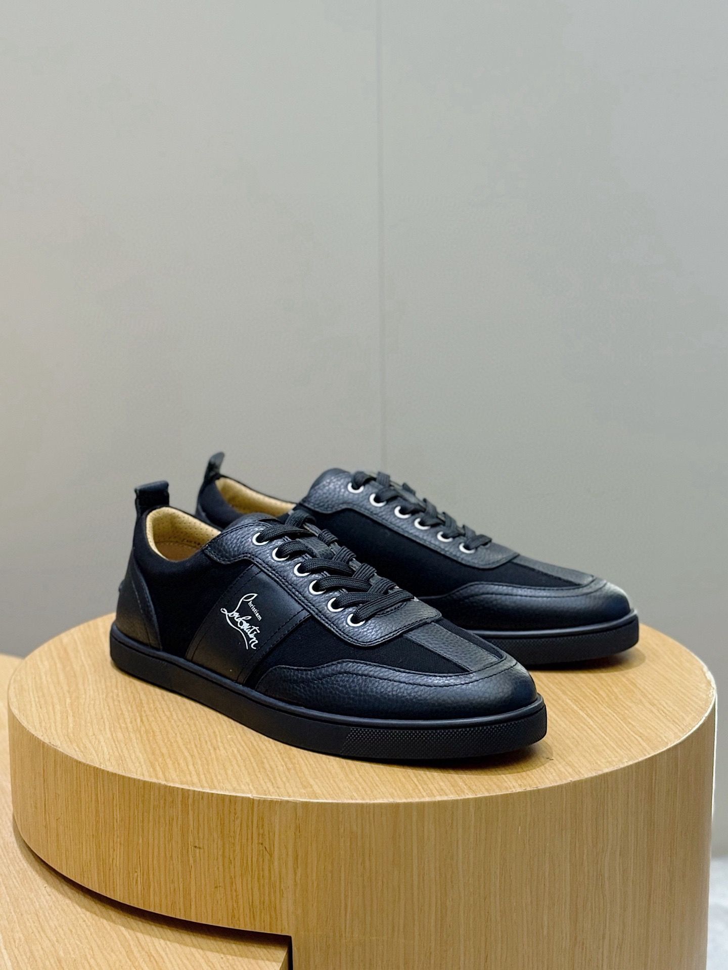 Christian Louboutin _0