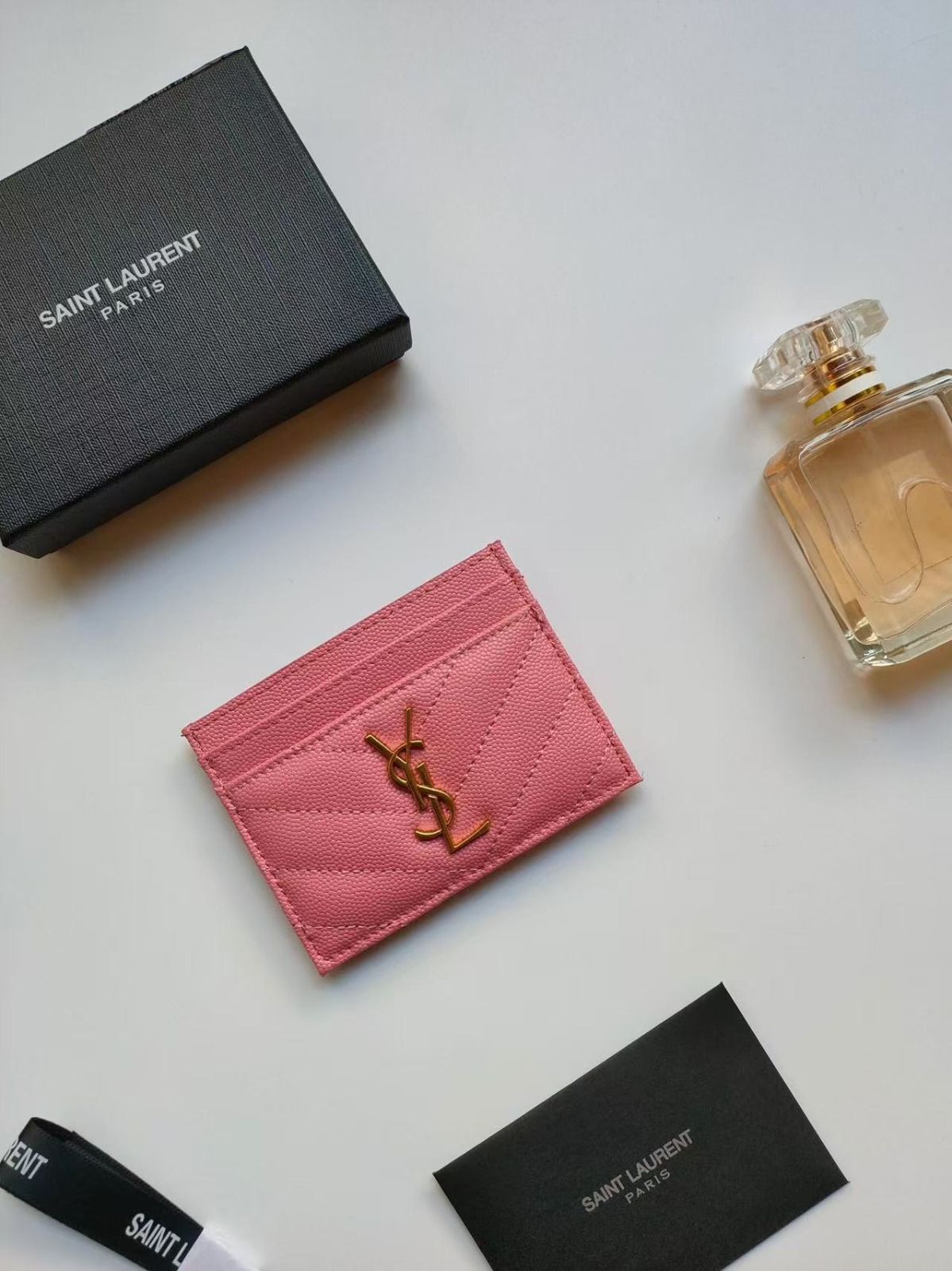 YSL Tarjetero Granulado_15