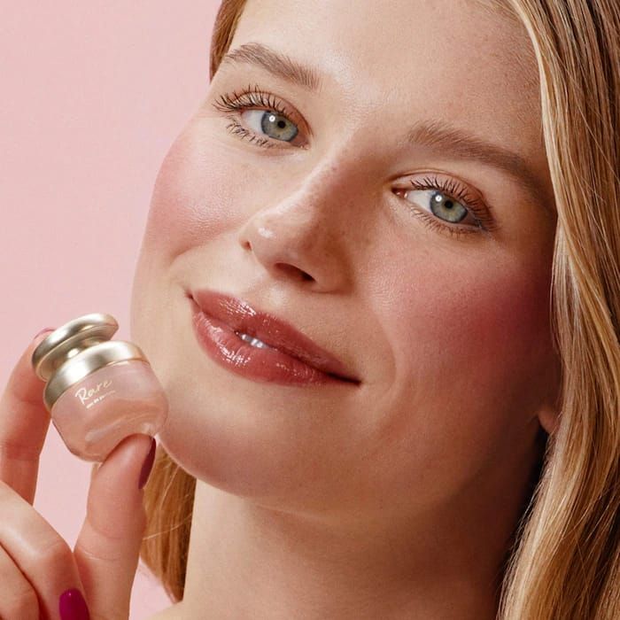 Rare Beauty - by Selena Gomez - Selena's Faves Mini Fragrance & Blush Set_1