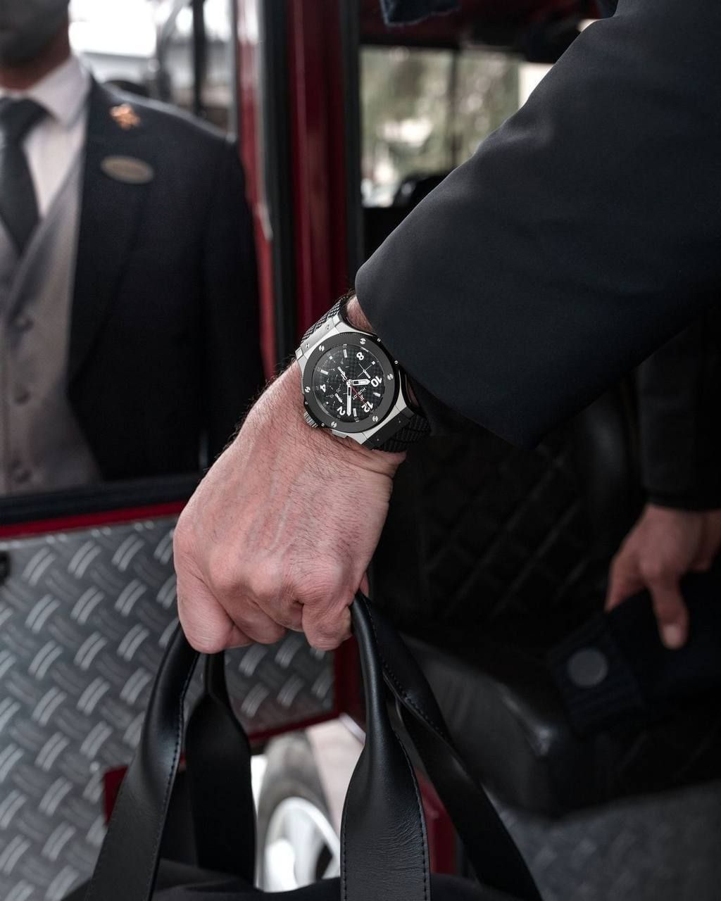 Hublot Big Bang Evolution 301.SB.131.RX – Power. Prestige. Perfection. | flextrade.shop_4