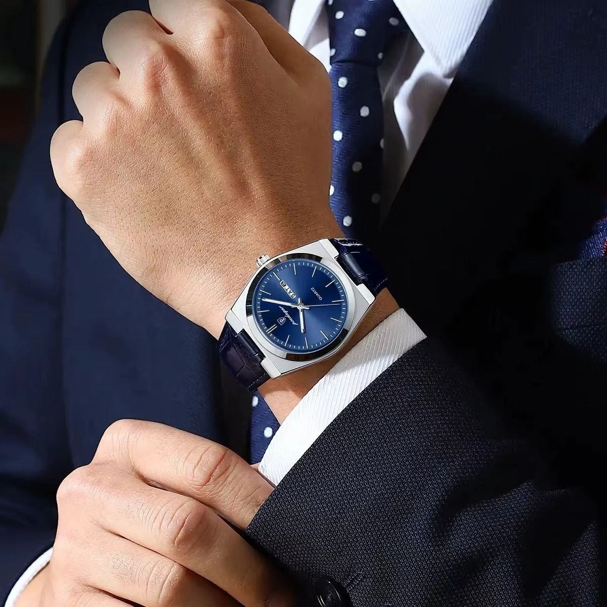 POEDAGAR 930 Montre de luxe_4