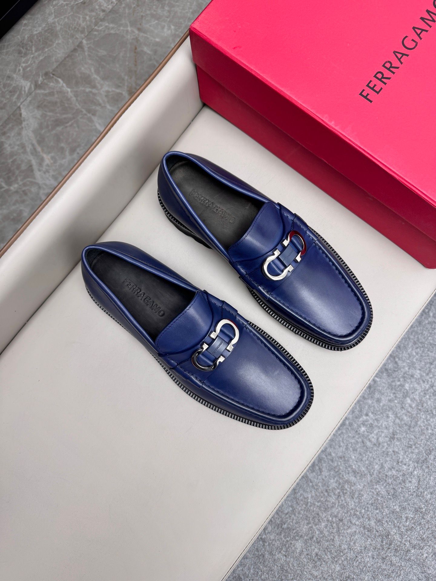 Salvatore Ferragamo _0