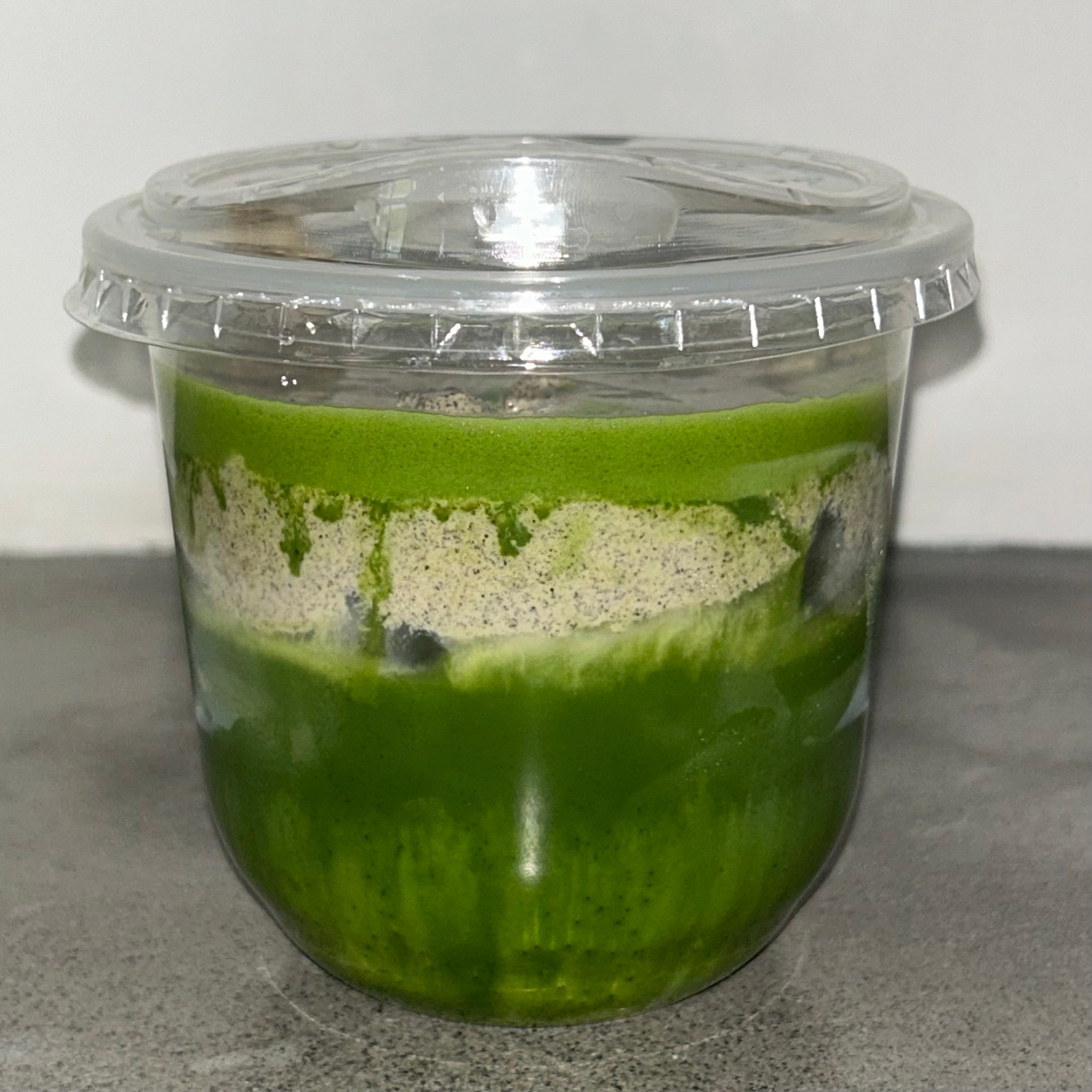 Oolong cold foam matcha latte _0