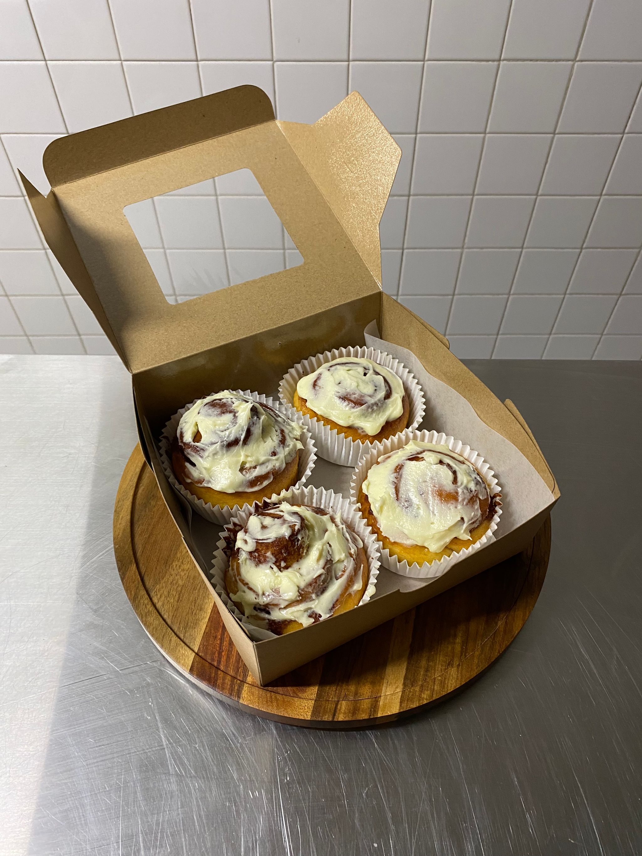 Cinnamon Roll (Box of 4)_1
