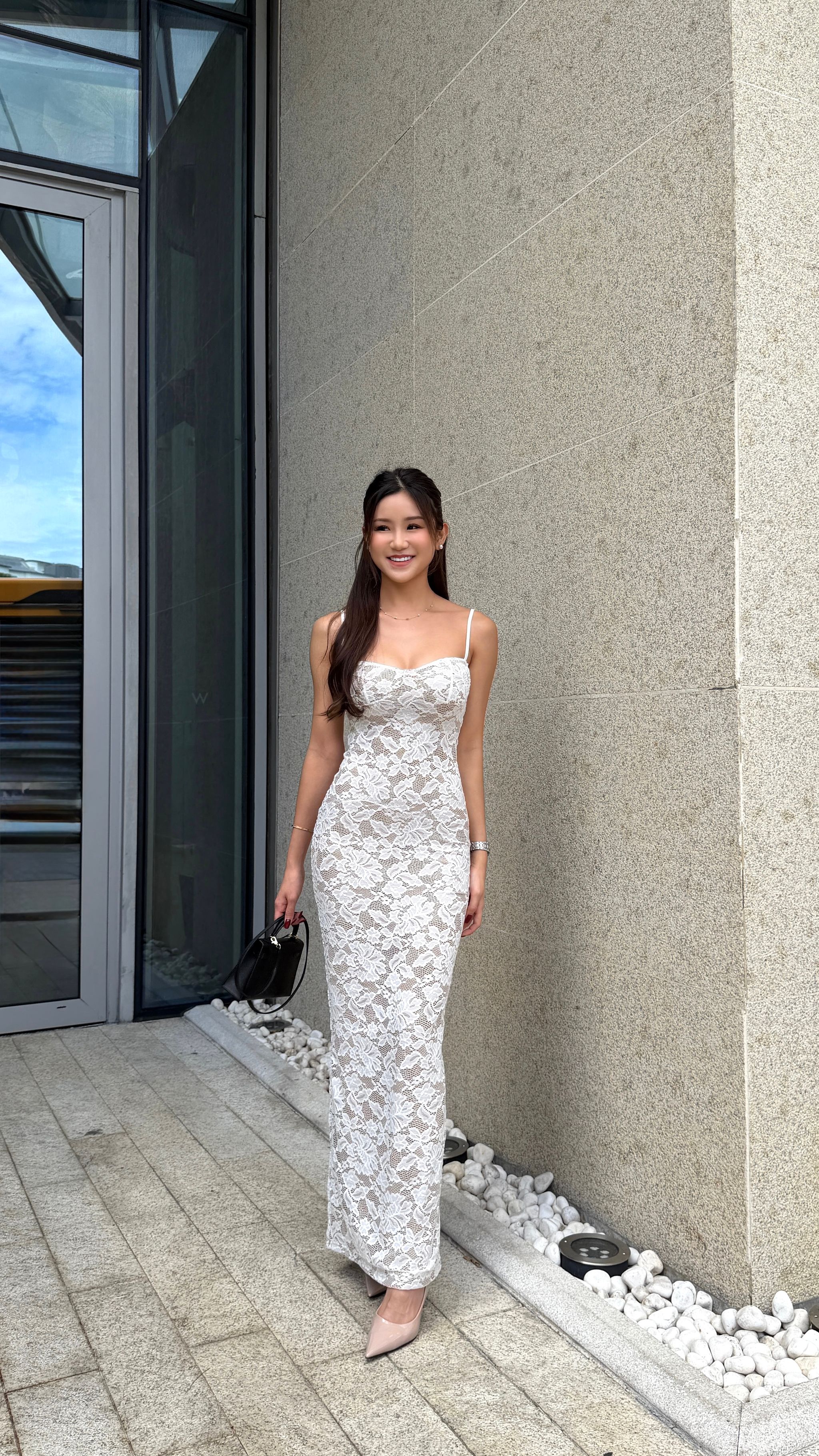 LACE BODYCON DRESS_1