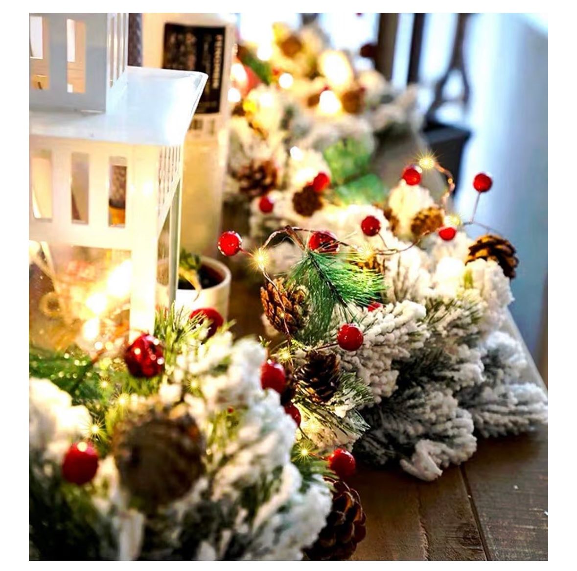 Lights Pinecone Red Berry Bell_2