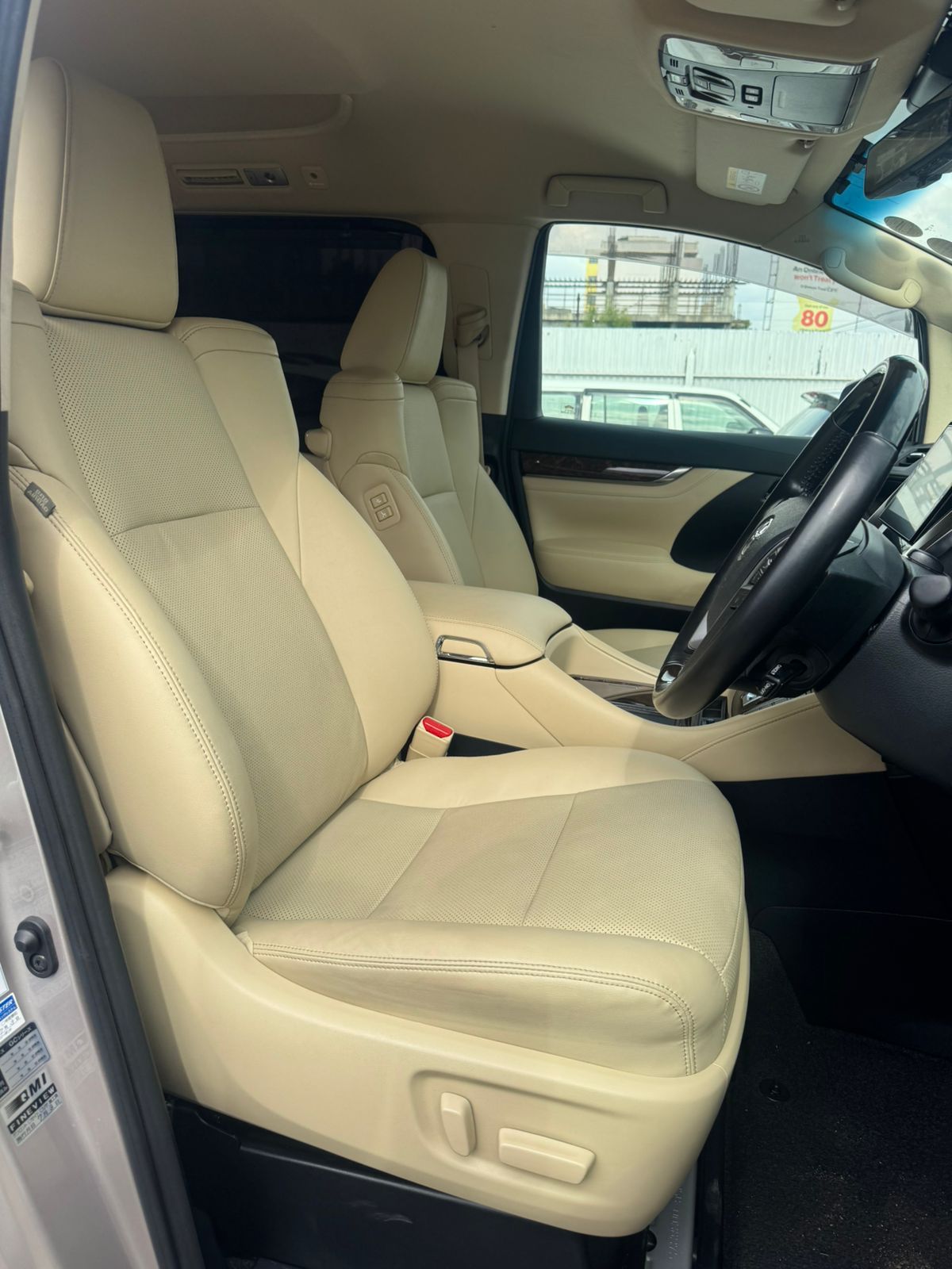 Toyota Alphard 2018_7