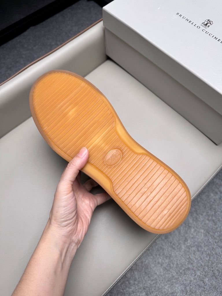 Brunello Cucinelli_8