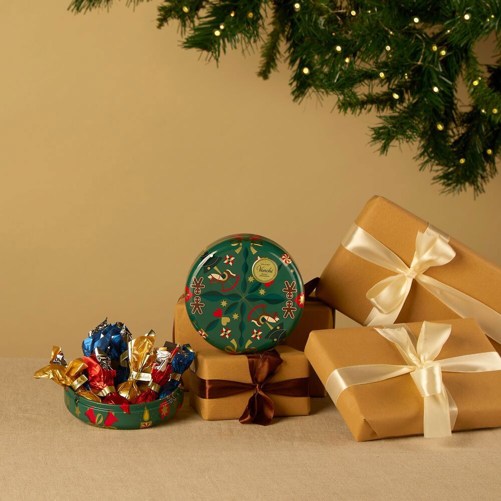2025 XMAS ROUND TIN ALICE ASSORTED CHOCOLATES_0