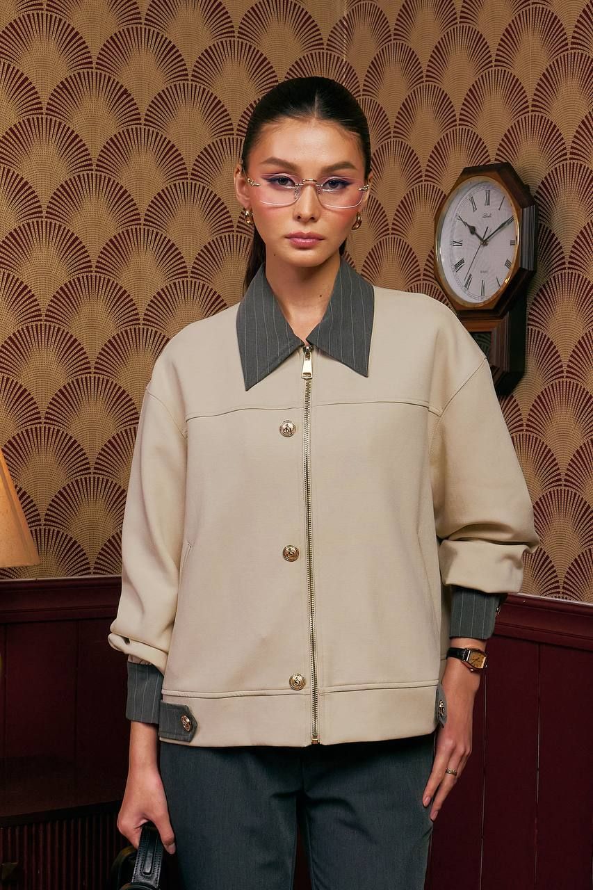 (Pre-order) She Dazzle Arsel Bomber Jacket - Light Nude_0