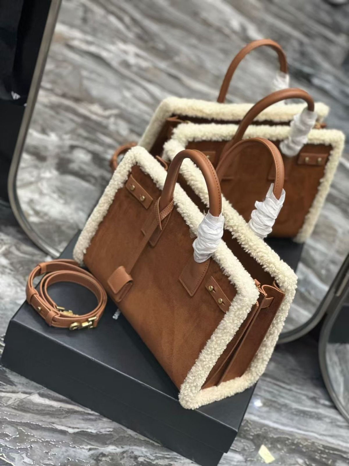 Sac de Jour (Suede & Shearling)_5