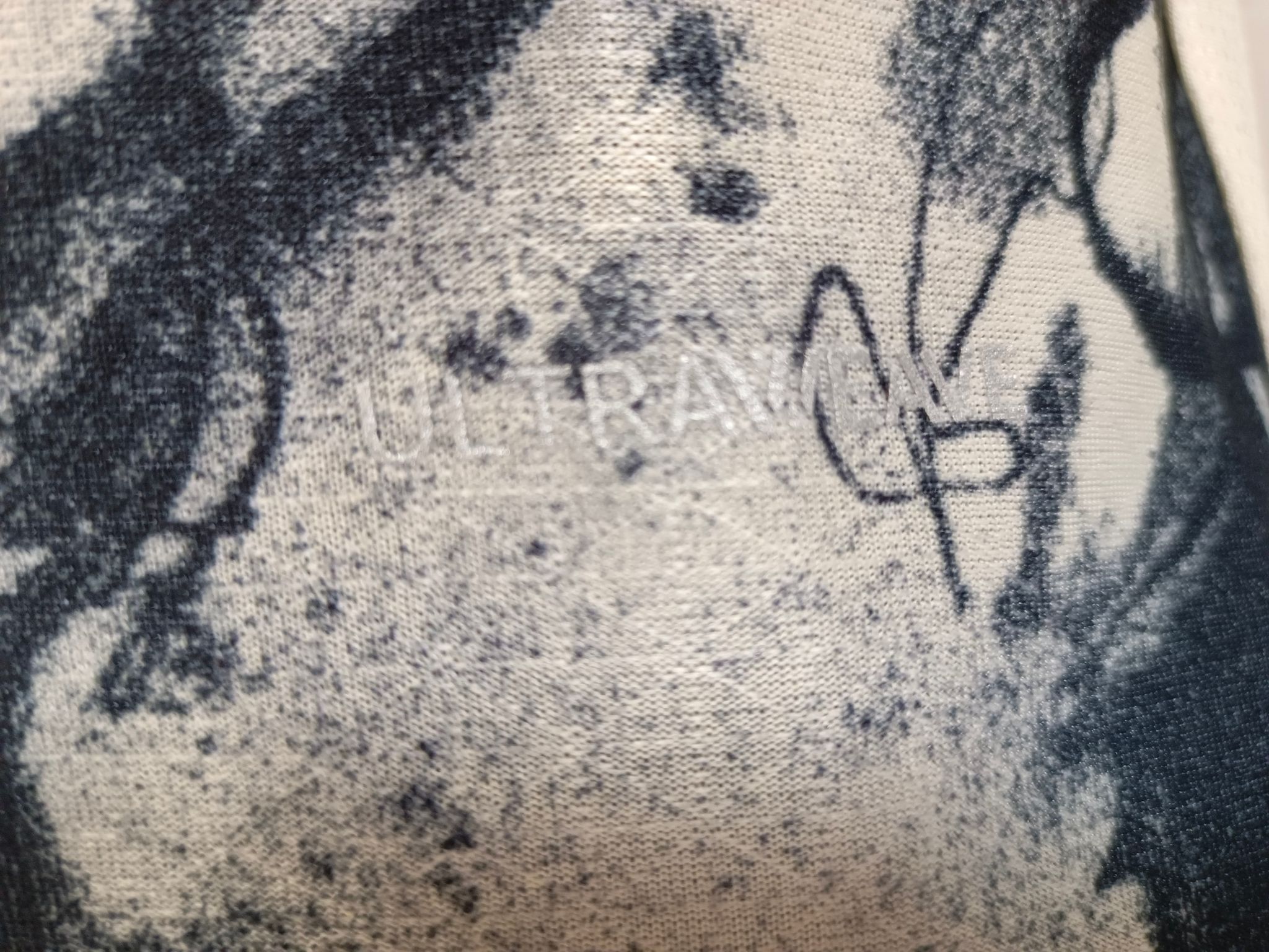 Manchester City 2025/26 Special Shirt (Off-white / Gray / Black)_4