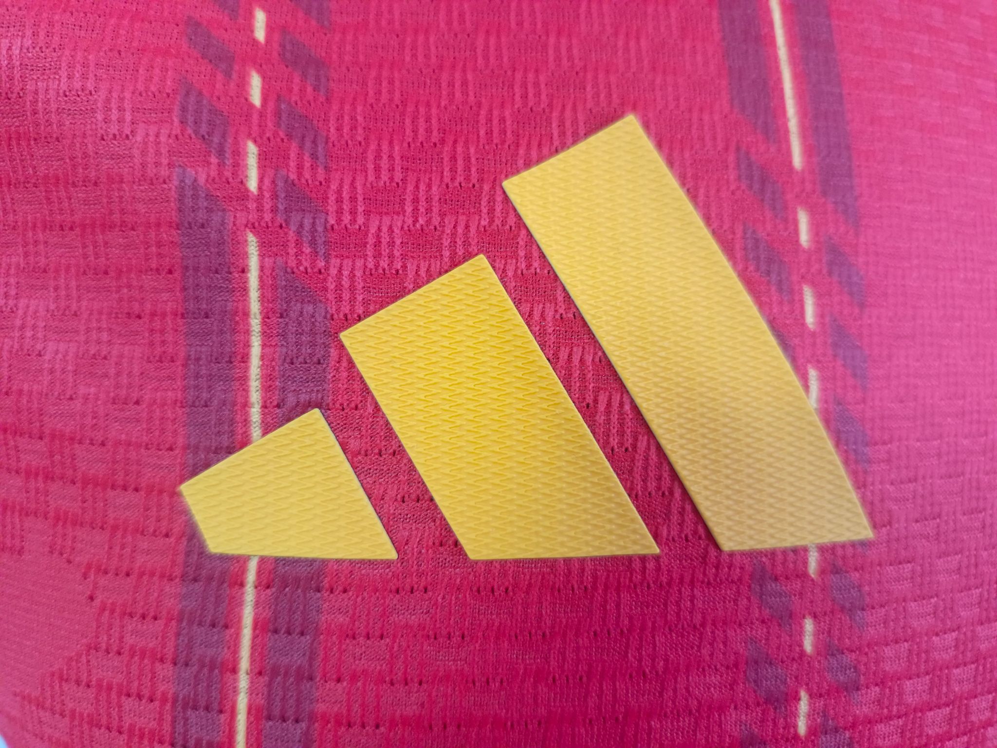 Spain 2026 Home Shirt (Red / Navy / Yellow)_16