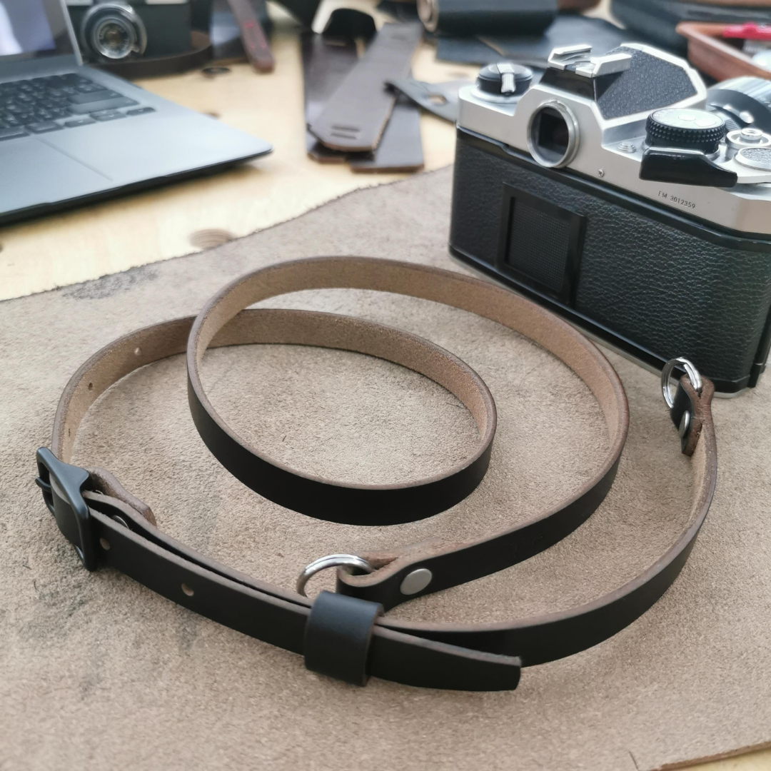 Petit | Black | Adjustable 85 -100cm_4