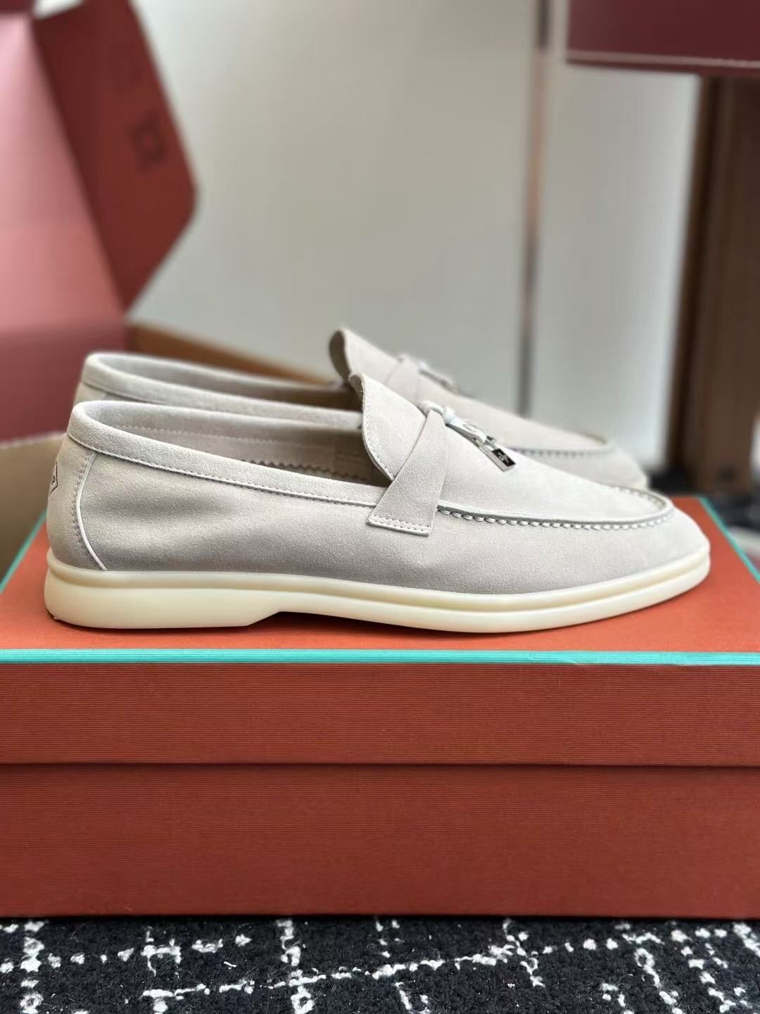 Suede Loafers (Summer Walk Edition)_8