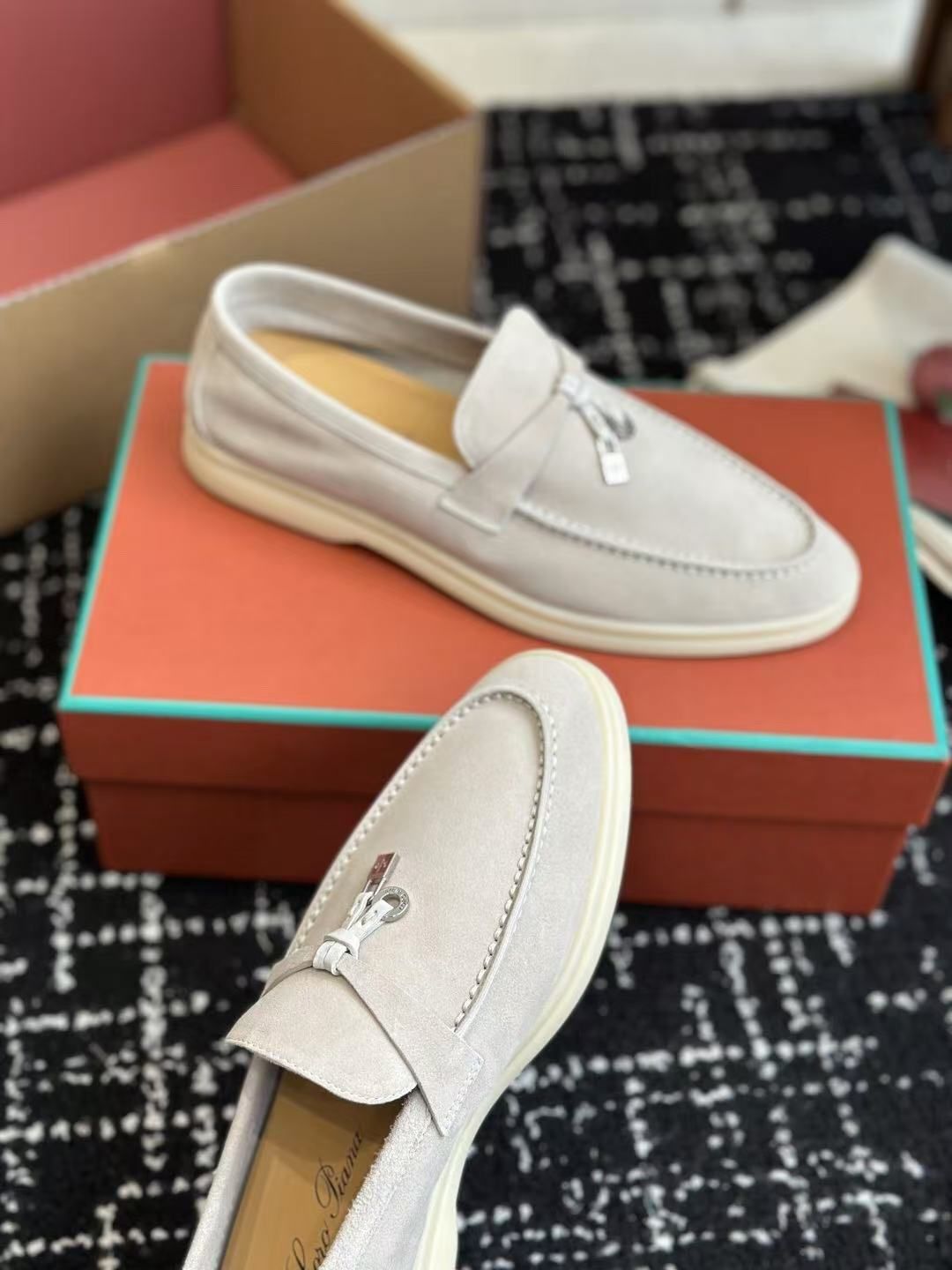 Suede Loafers (Summer Walk Edition)_2