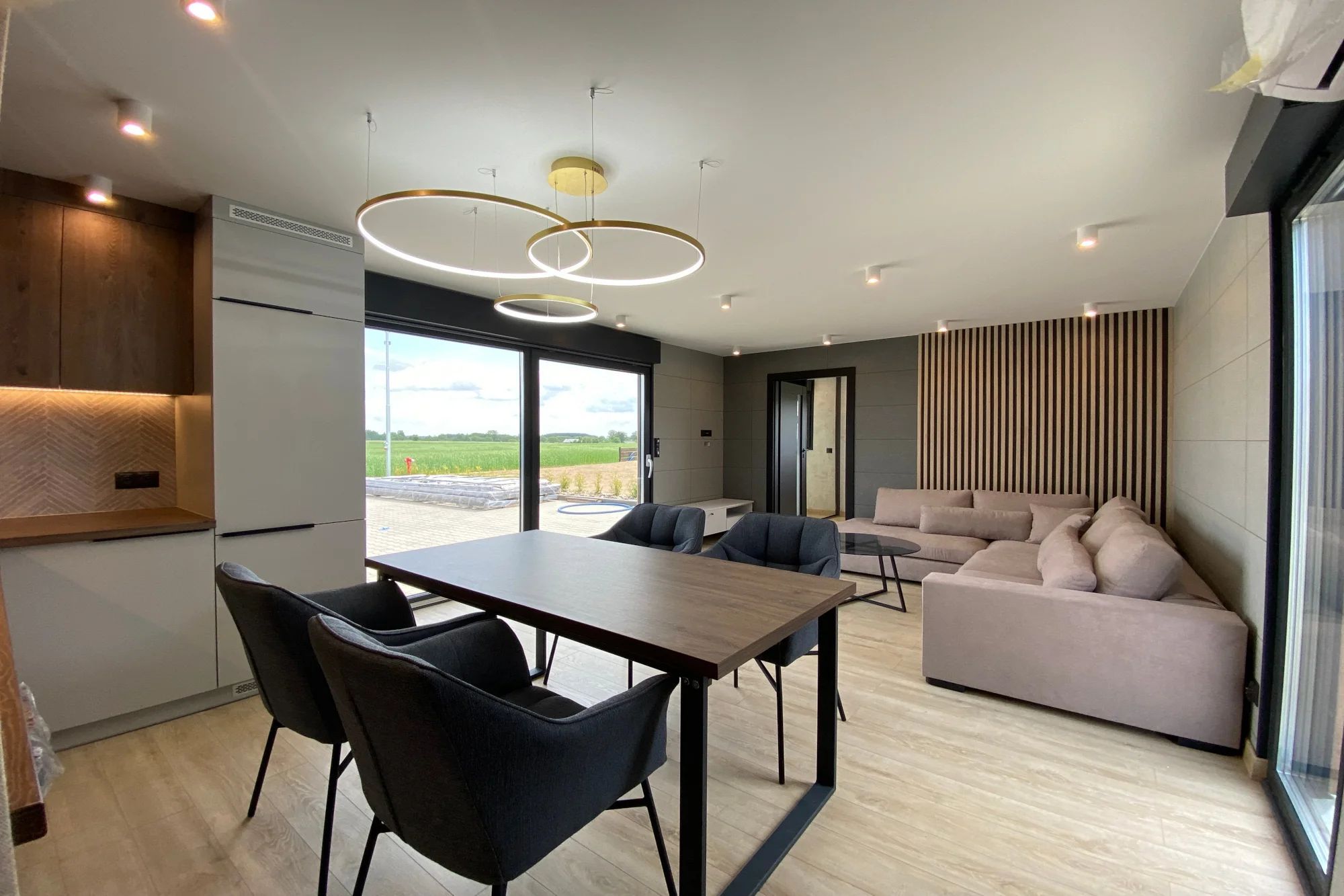 CASA NULD/FJJ-96D_12