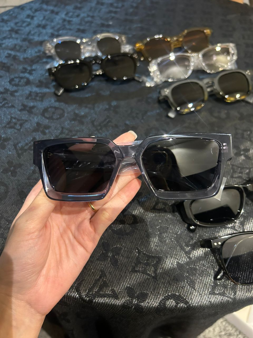 แว่นตากันแดด🕶️ กรองแสง ☀️ใส่เก็บทรงงับน้อนๆ💖พร้อมกล่อง⚡️_7