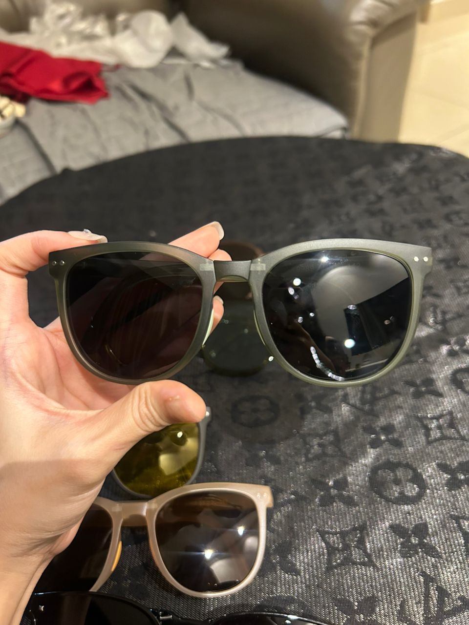 แว่นตากันแดด🕶️ กรองแสง ☀️ใส่เก็บทรงงับน้อนๆ💖พร้อมกล่อง⚡️_15