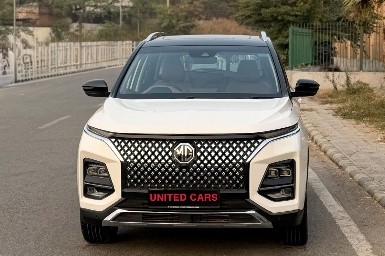 MG Hector Plus | Petrol | Delhi | 2023_0