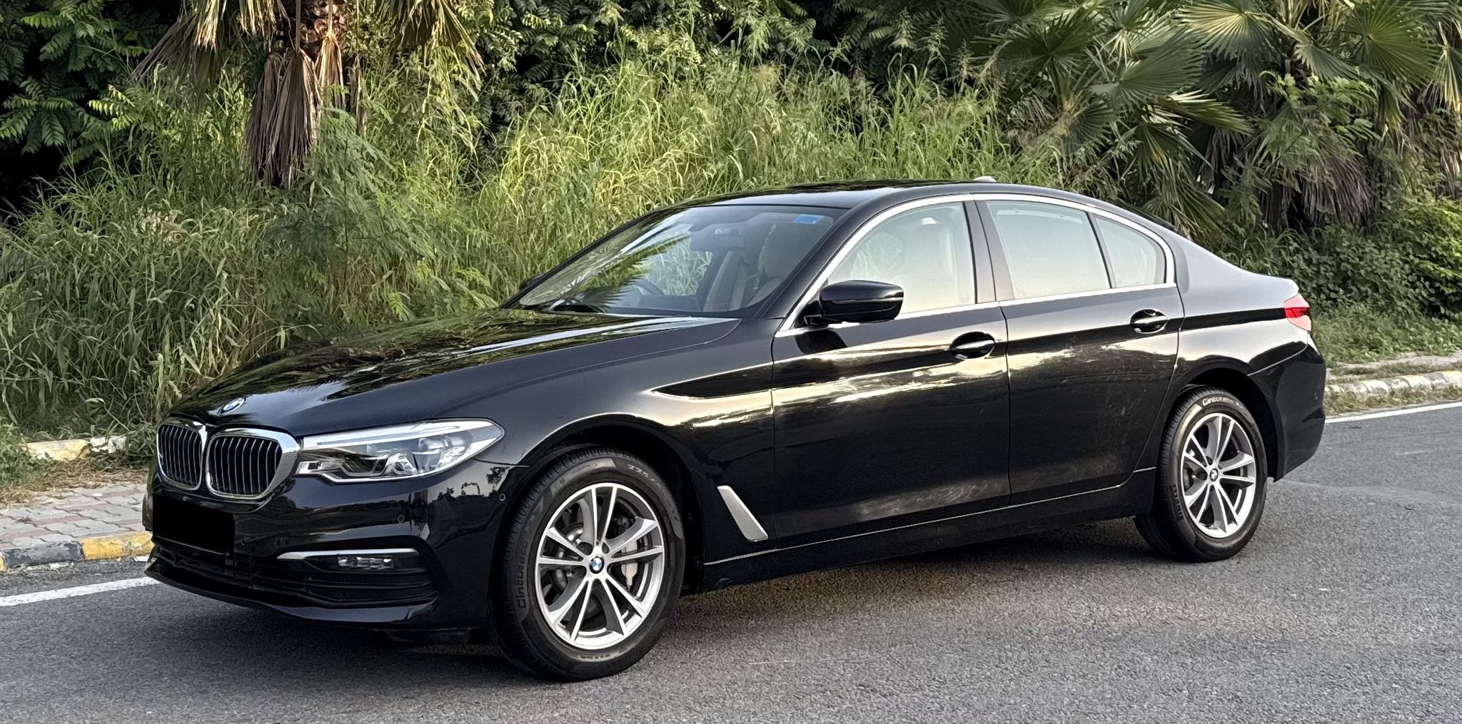 BMW 530i | Petrol | Uttar Pradesh | 2020_3