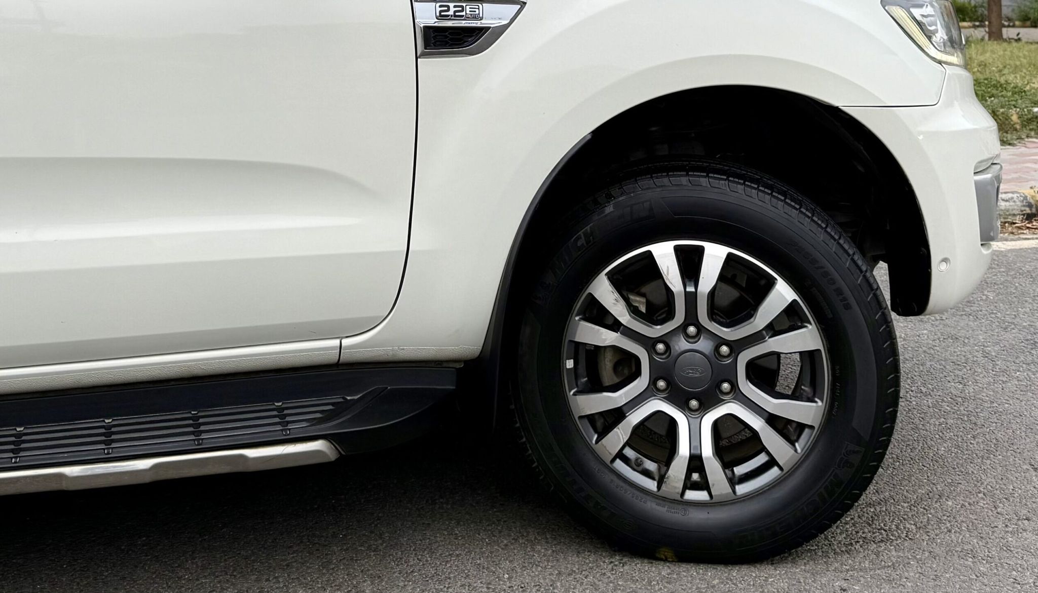 Ford Endeavour | Diesel | Haryana | 2019_10