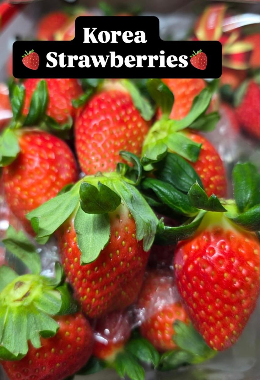 KOR MAEHYANG RED STRAWBERRIES (330g)_0