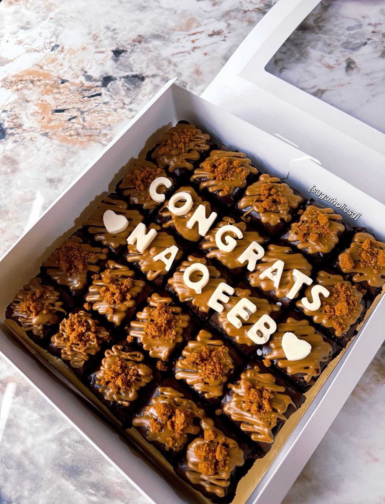 8” Fudgy Brownies_4