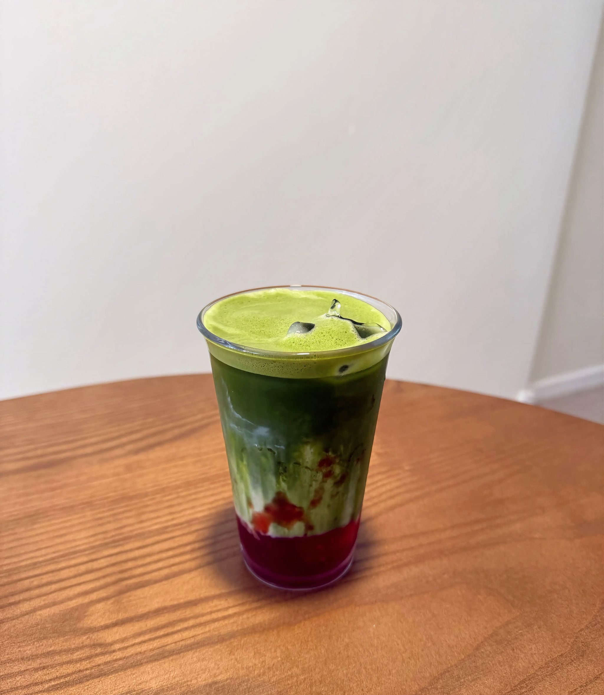 Strawberry Matcha Oat Latte_0