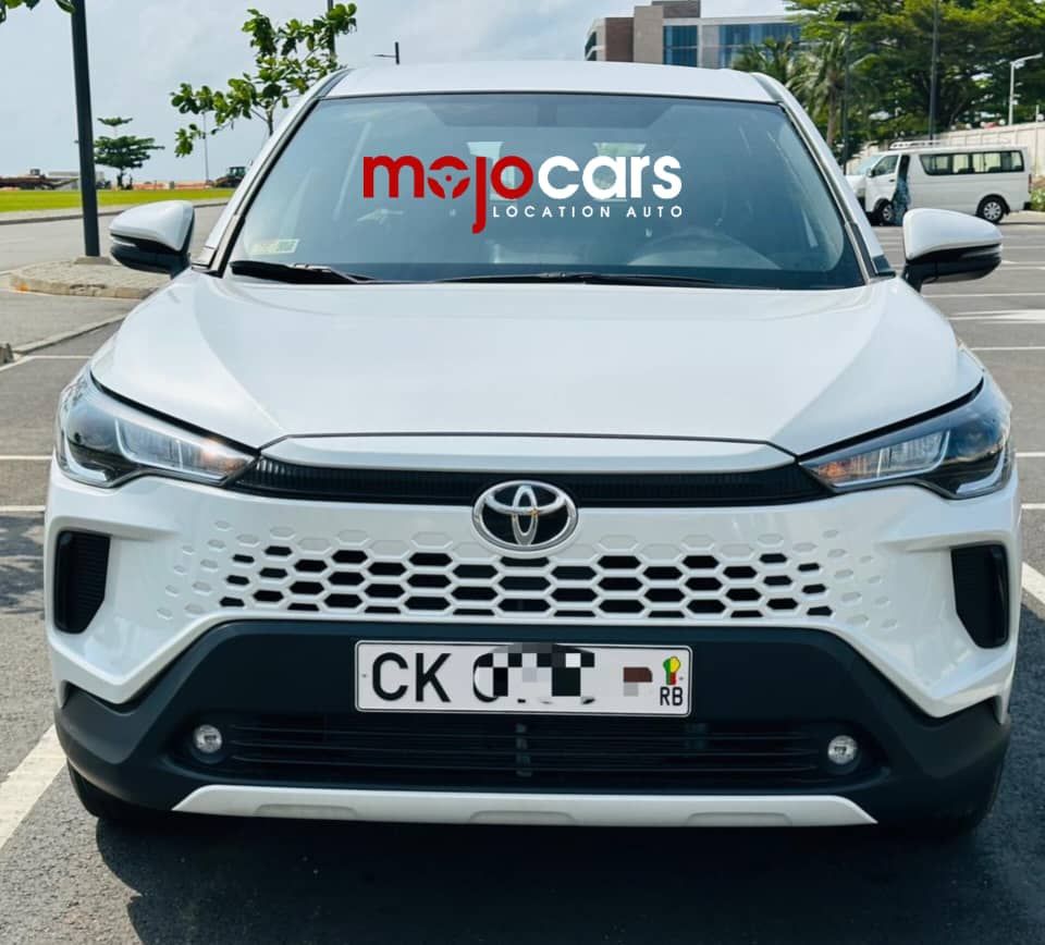 TOYOTA COROLLA CROSS 2025_6