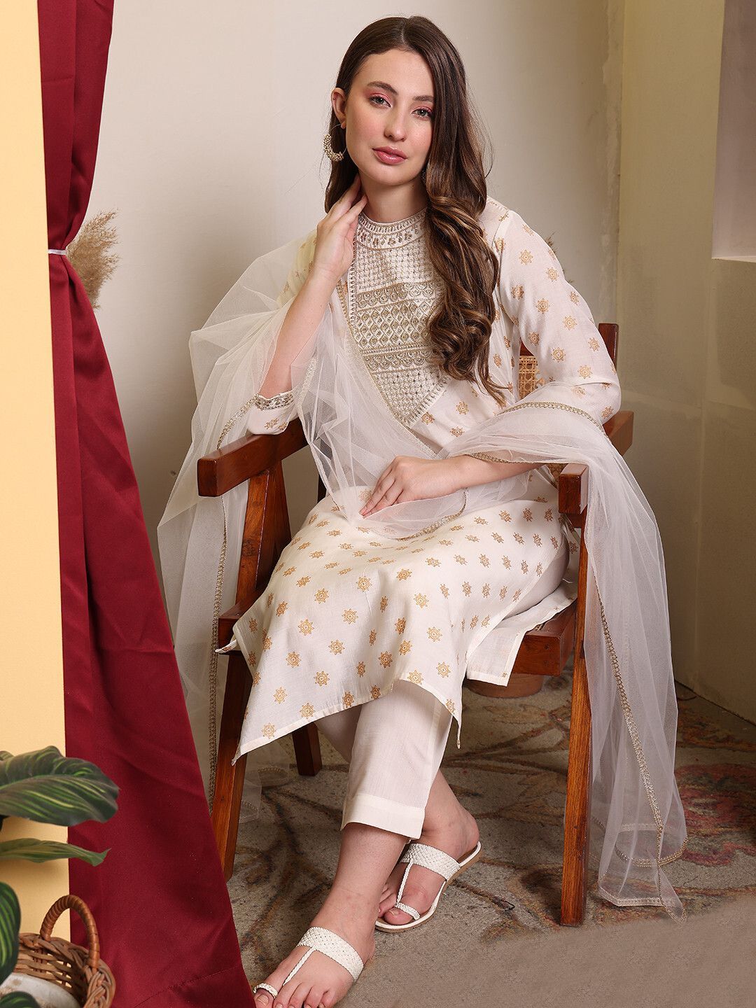 Women Embroidered Straight Kurta With Trousers & Dupatta_0