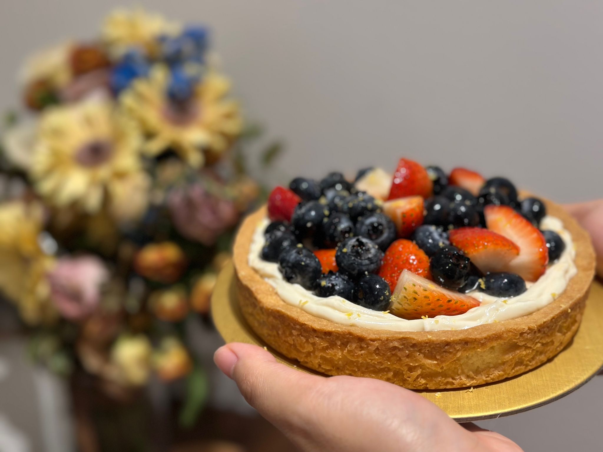 mixed berries tart - slice_0