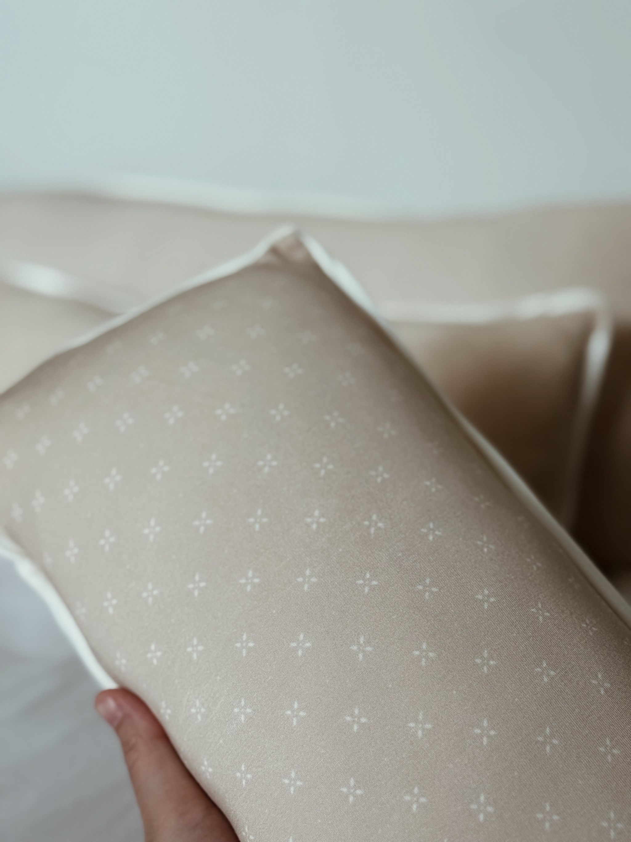 Dainty Flowers Beige Pillowcase_2