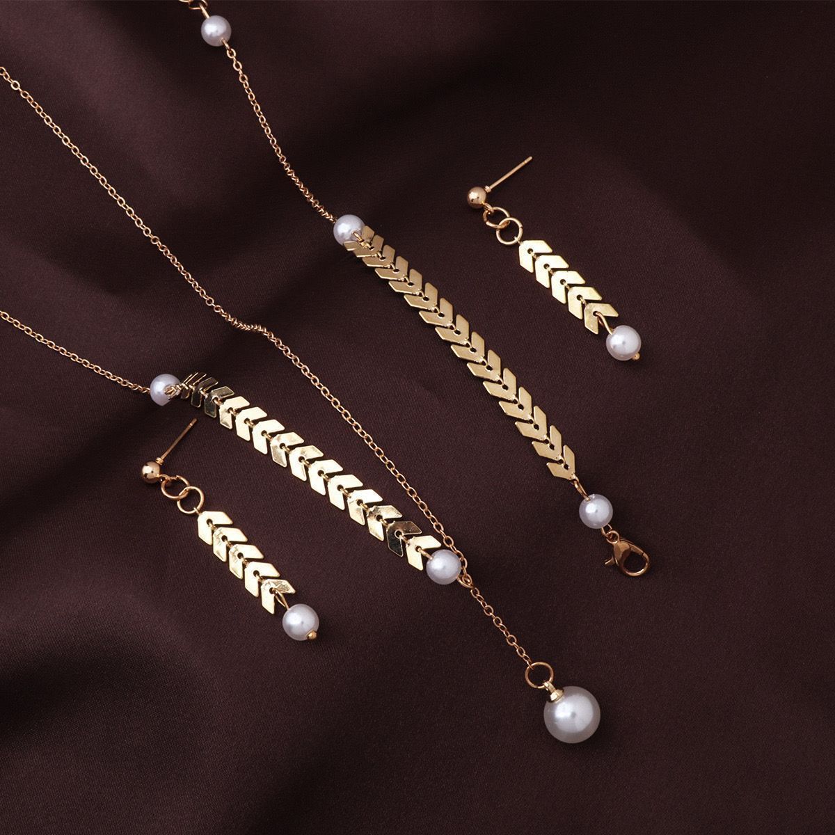 JWLE-0016	ligt gold platted set_0