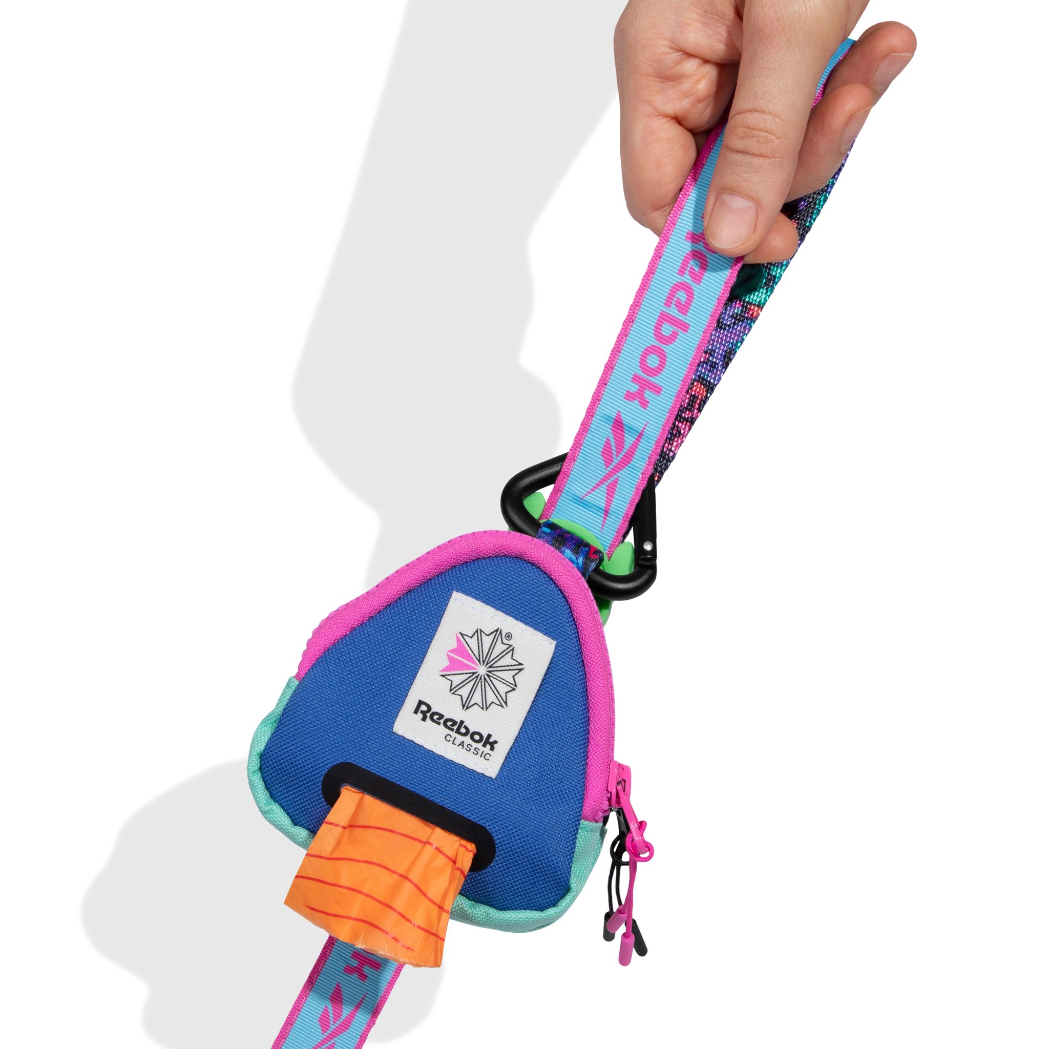 ZeeDog X Reebok Goclip Treat Pouch_1