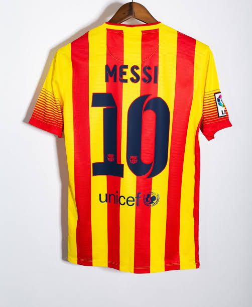 Barcelona 2013/14 Away Shirt_2