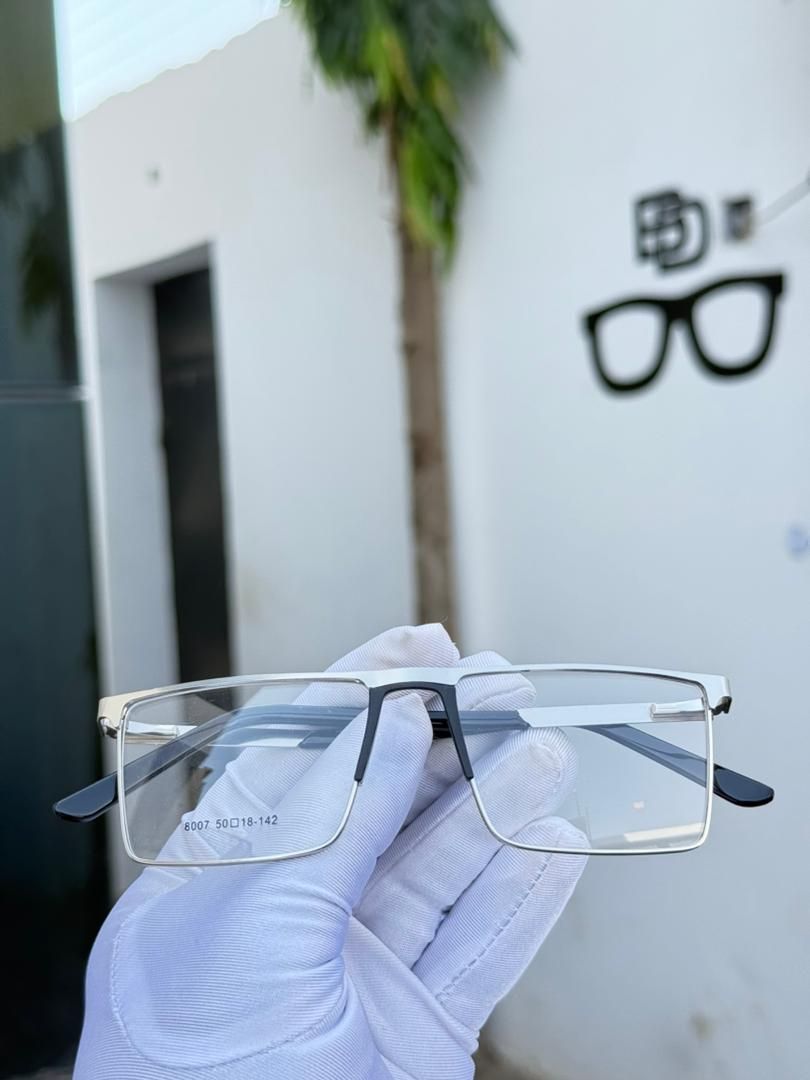 JWLE_0048 Assorted metal frame_13