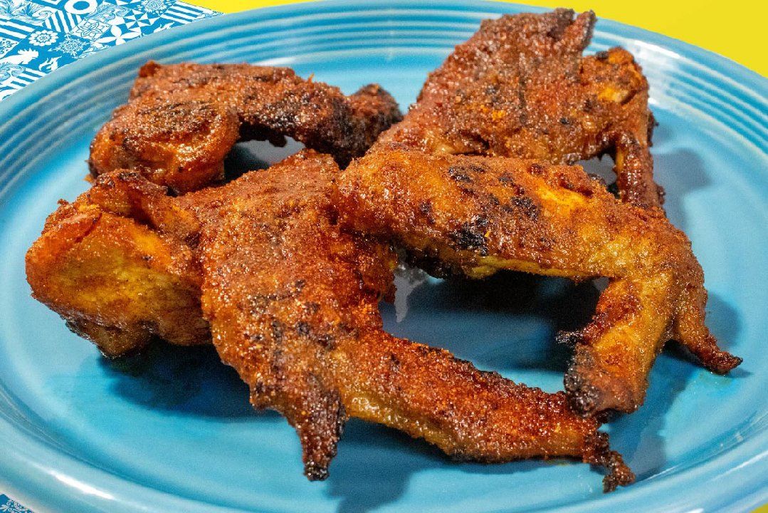 WINGS <<< Pedro's >>>_1