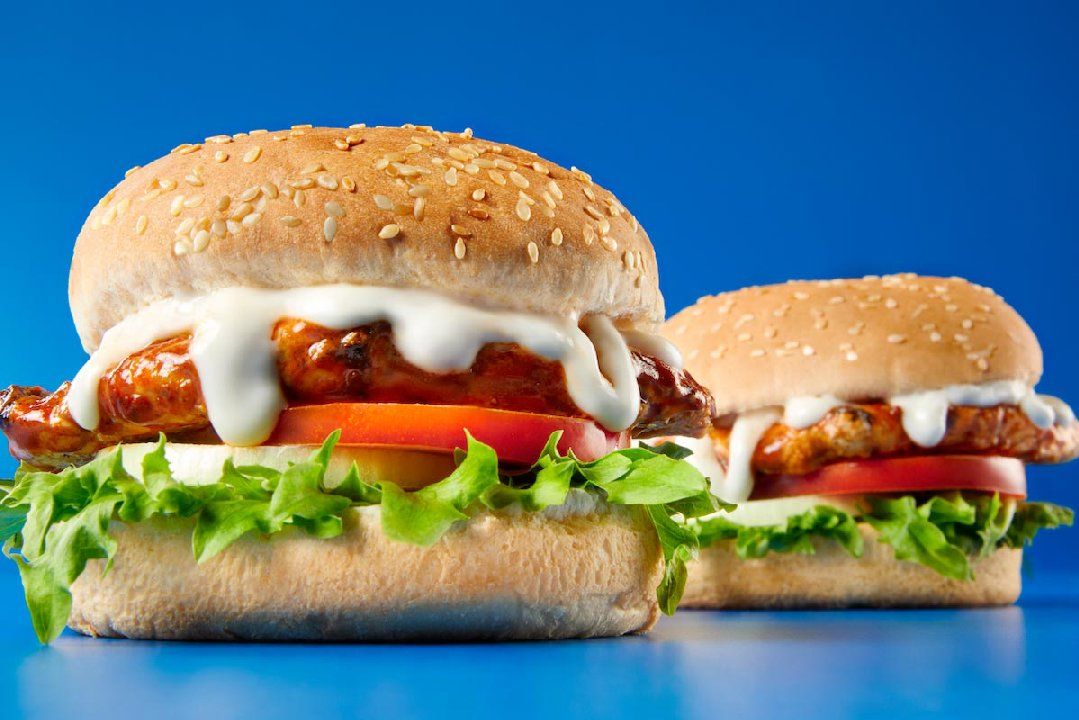 Double Up 2 Burgers <<< Pedro's >>>_0