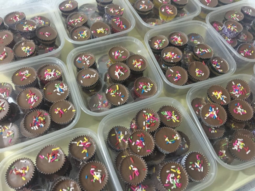 Chocolate in Aluminum Cups_0