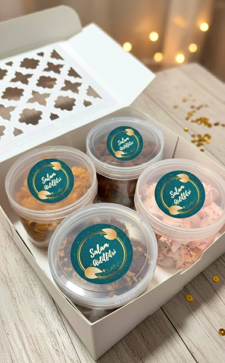 2026 Eid Gift Box Collab With Estrellamakes - Blue_1