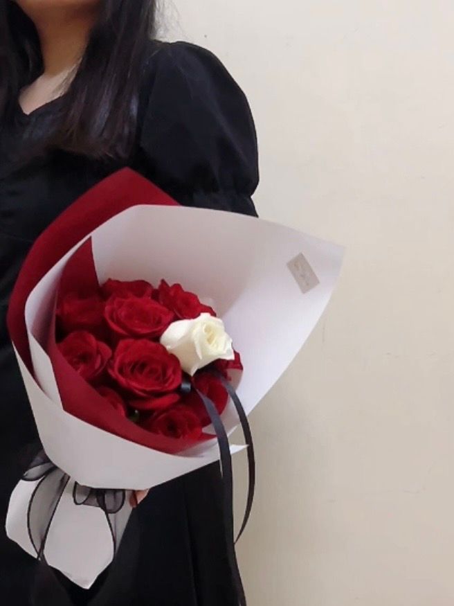 Frozen in Time Bouquet_0