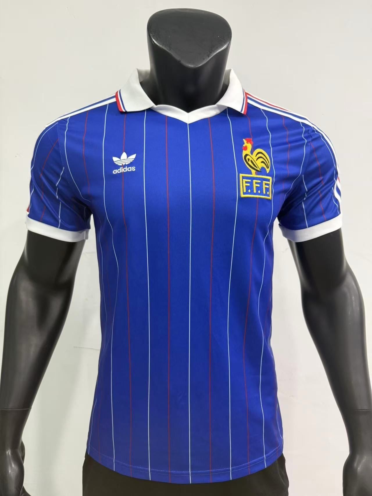 France 1982 Home Shirt (Blue / White)_0