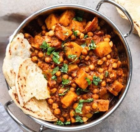 White chickpea and Potatoes Curry_0