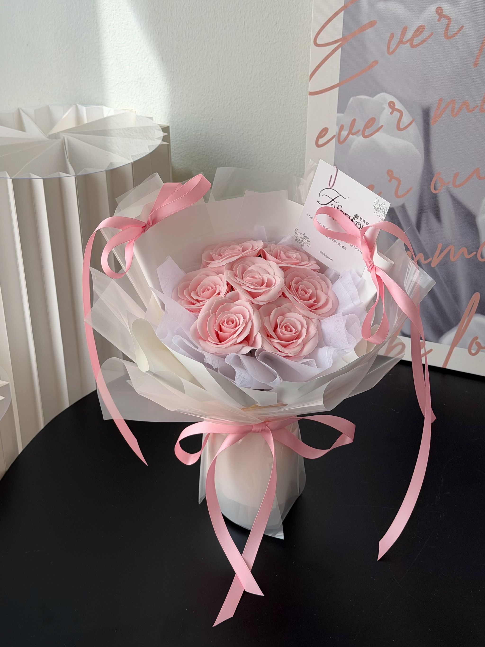 7 Stalk Awakening Soap Rose Bouquet_0