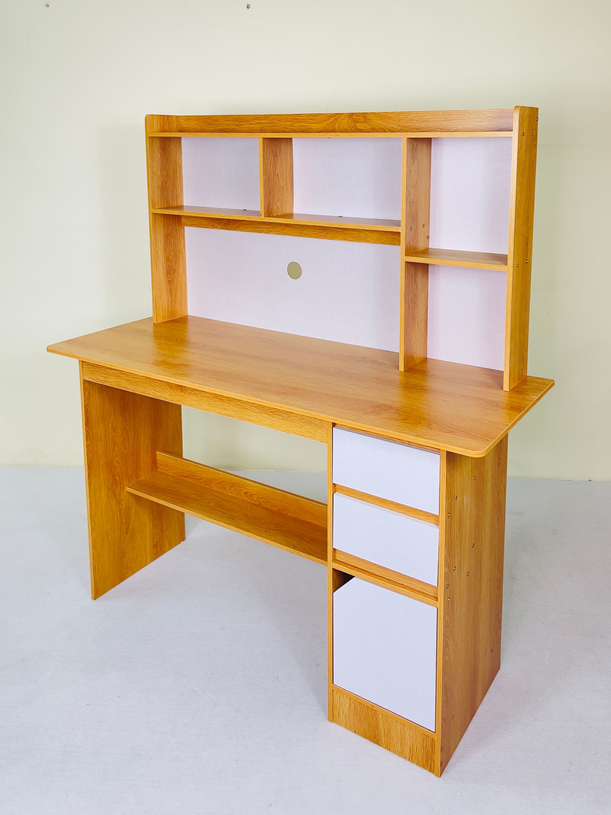 តុរៀន​ មានធ្នើរ_3