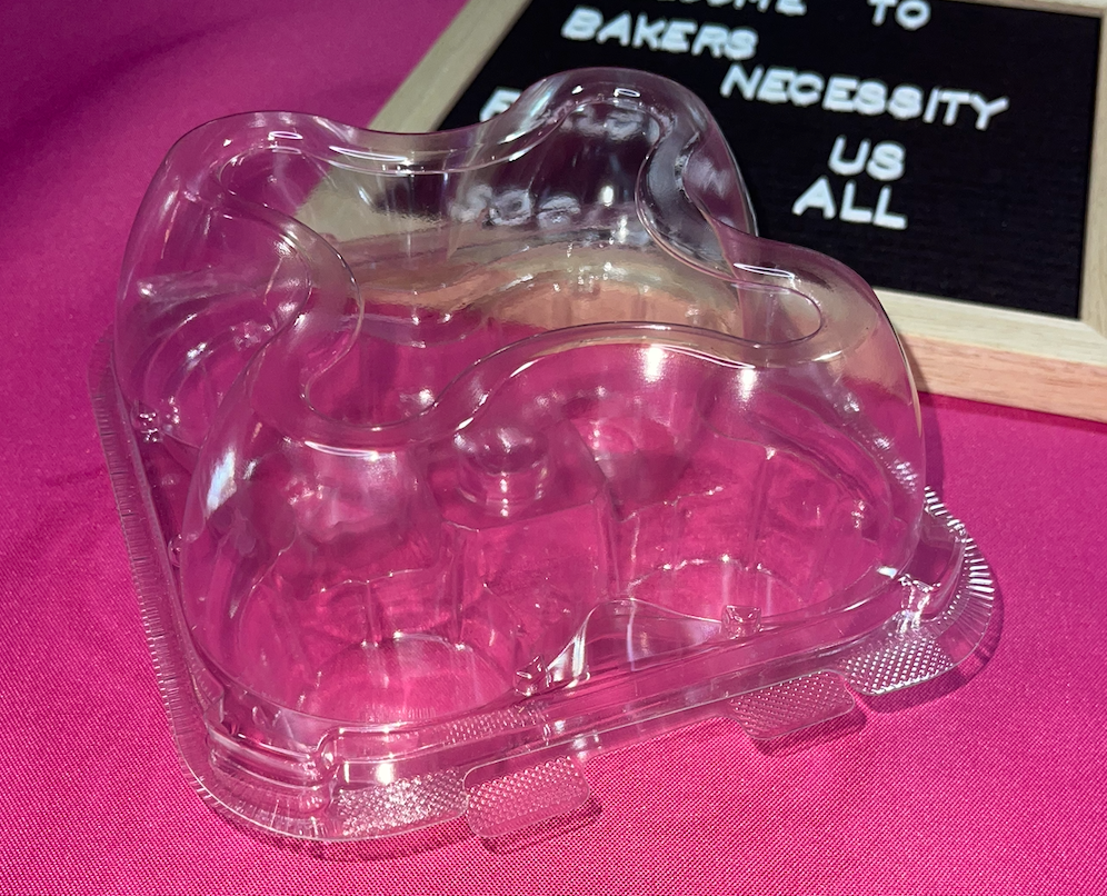 4 Cavity  Plastic Cupcake Container_0