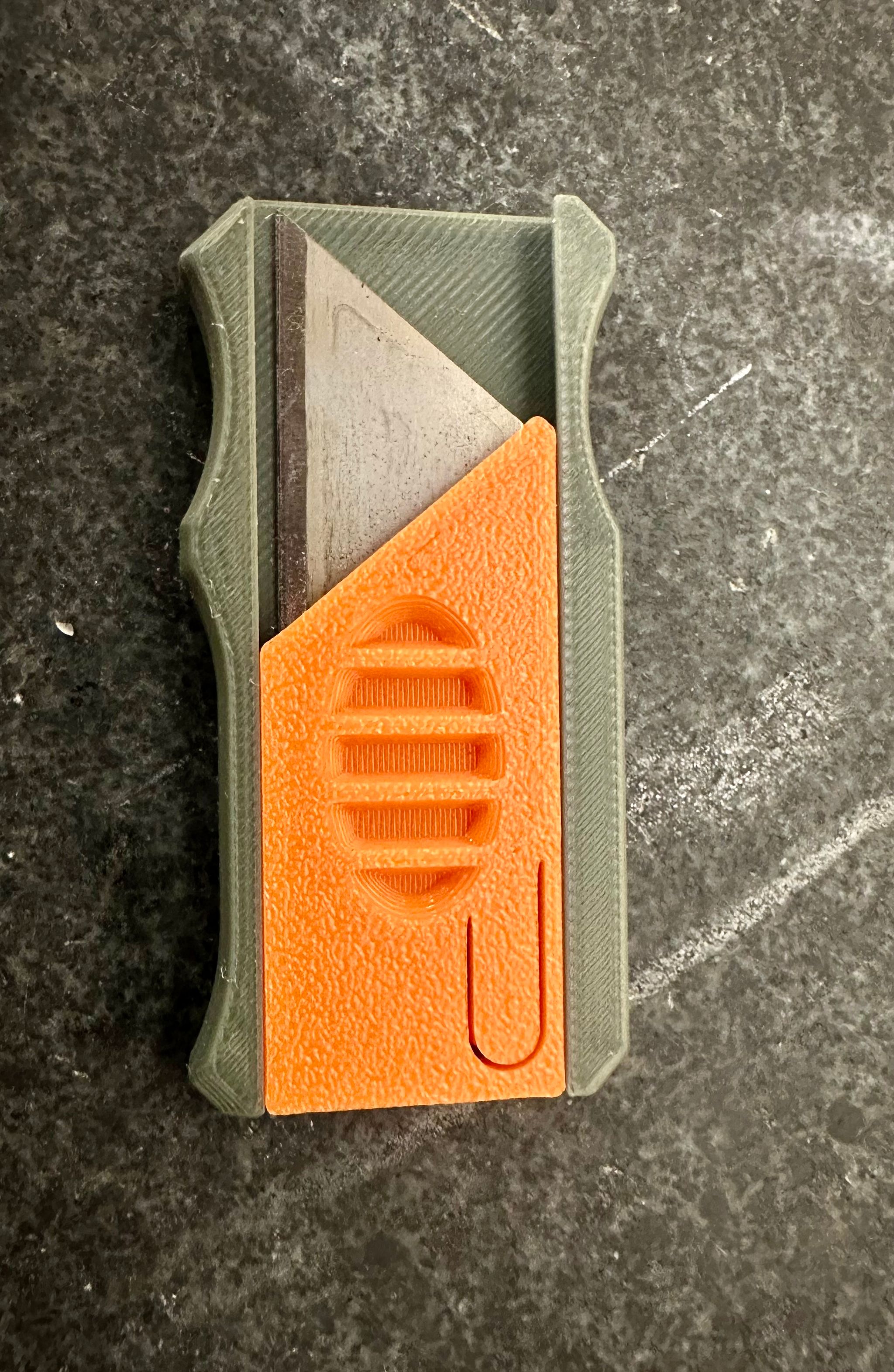 Compact Utility Box C&tter_0